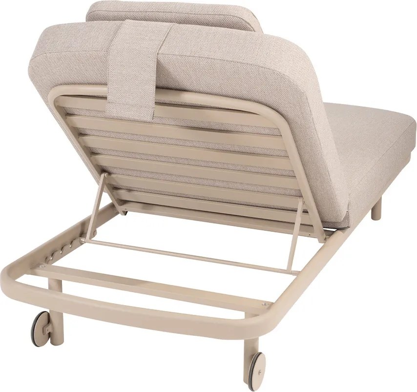 4 Seasons Milano sunbed latte with cushion and headrest