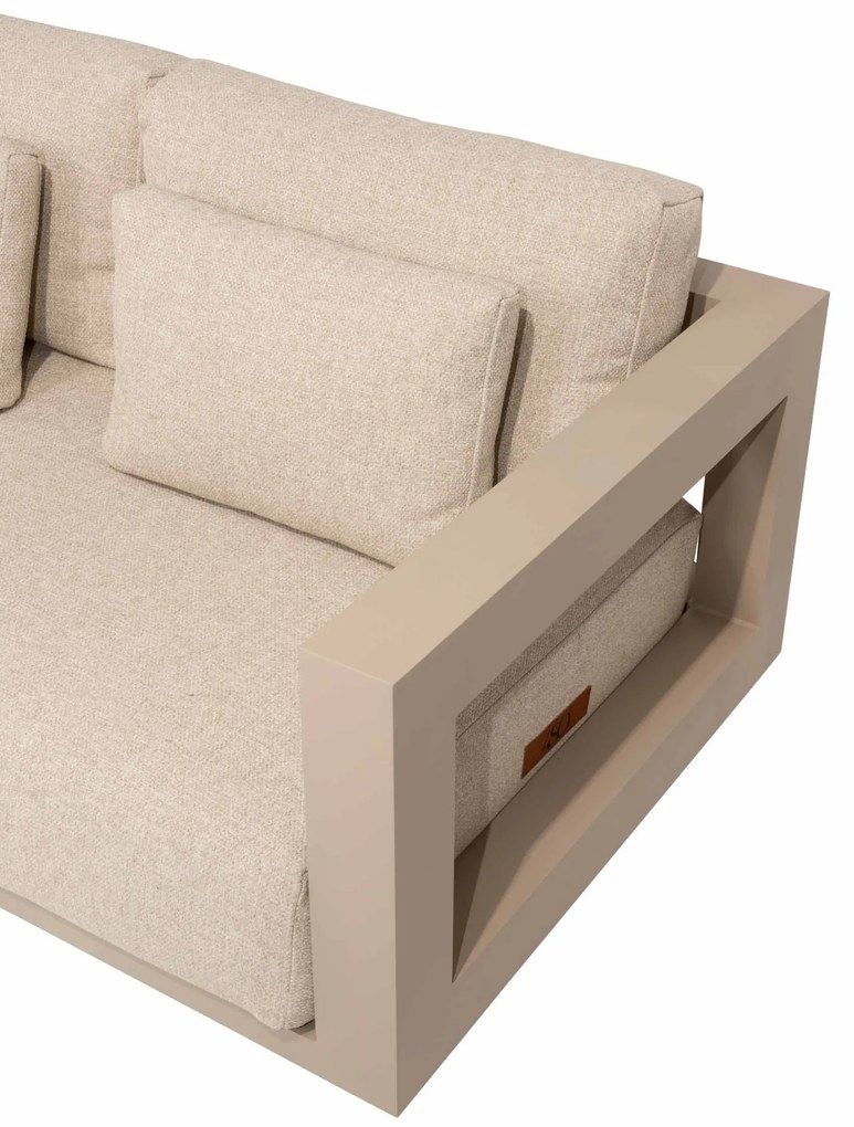 4 Seasons Outdoor Metropolitan hoekbank latte met Volta tafels Ø 45 en 80 cm LoungebankLoungeset   beige weerbestendig