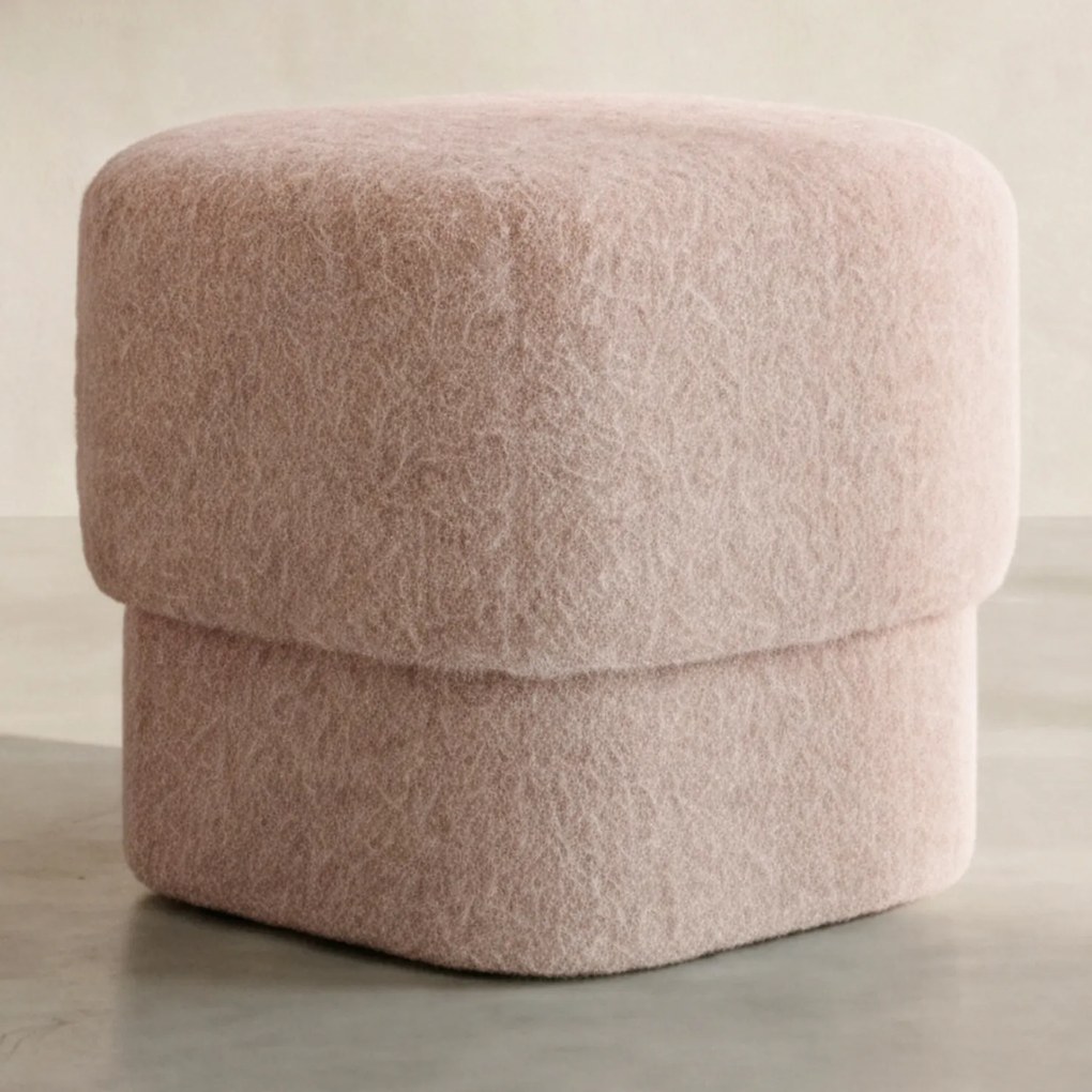 By-Boo Kelso Vierkant Poefje Zachte Stof Roze