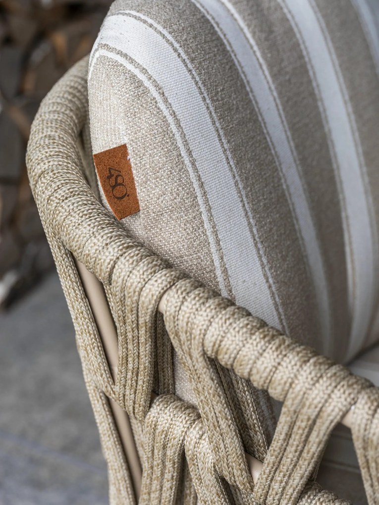 4 Seasons Outdoor Beverly tuinstoel latte SALE LoungestoelTuinstoel beige weerbestendig