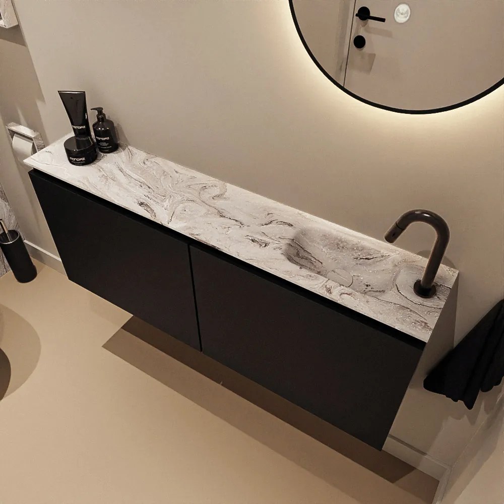 Mondiaz Ture DLux toiletmeubel 120cm urban met wastafel glace rechts met kraangat