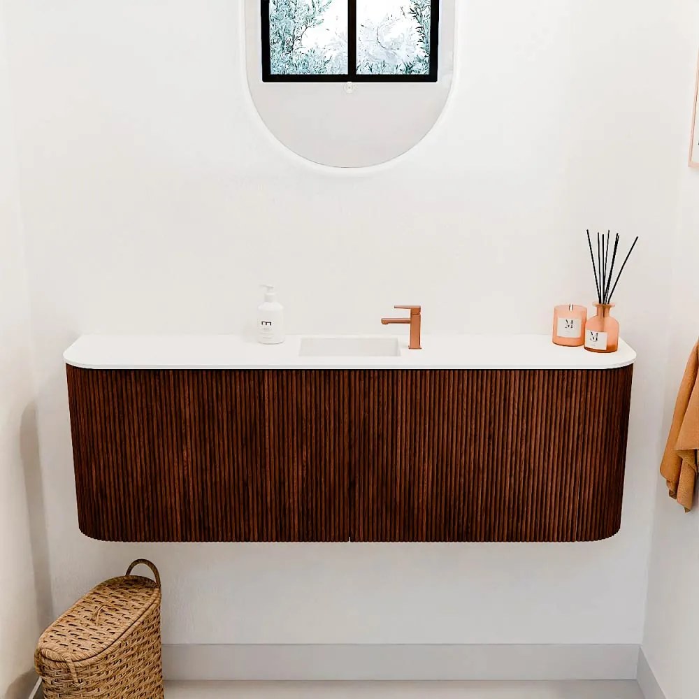 Mondiaz Joya 125cm toiletmeubel ronding links/rechts ruby met wastafel faye midden 1 kraangat talc