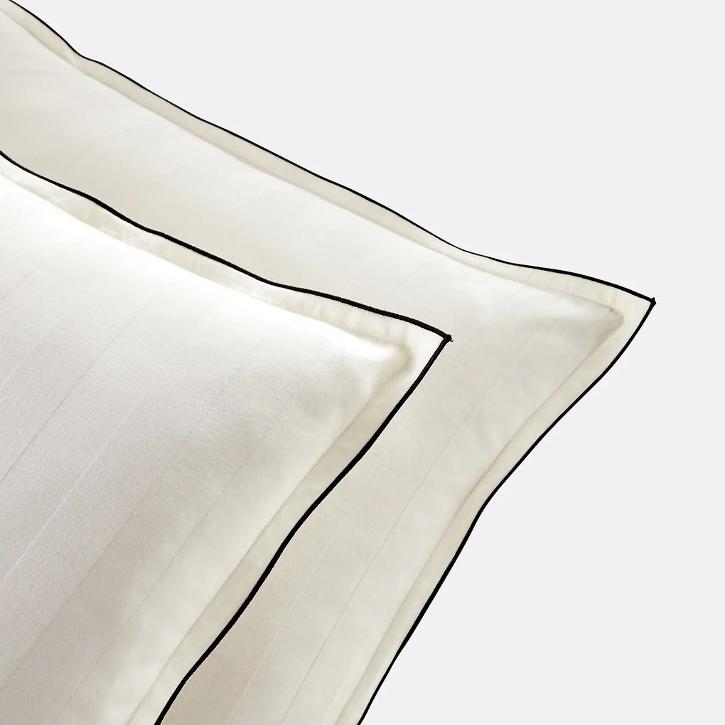 Kussensloop in gewassen katoensatijn met 118 draden, streep Victor