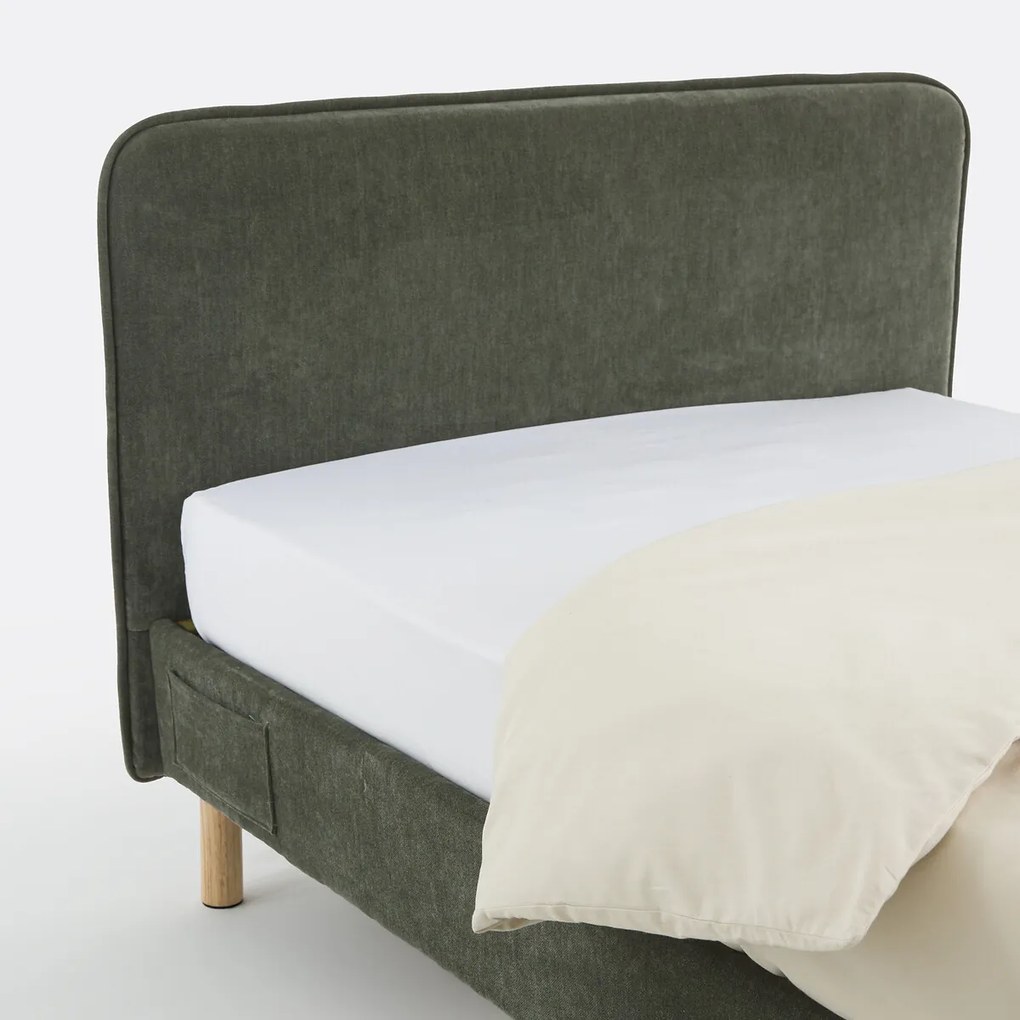 Gestoffeerd bed met lattenbodem, Roban