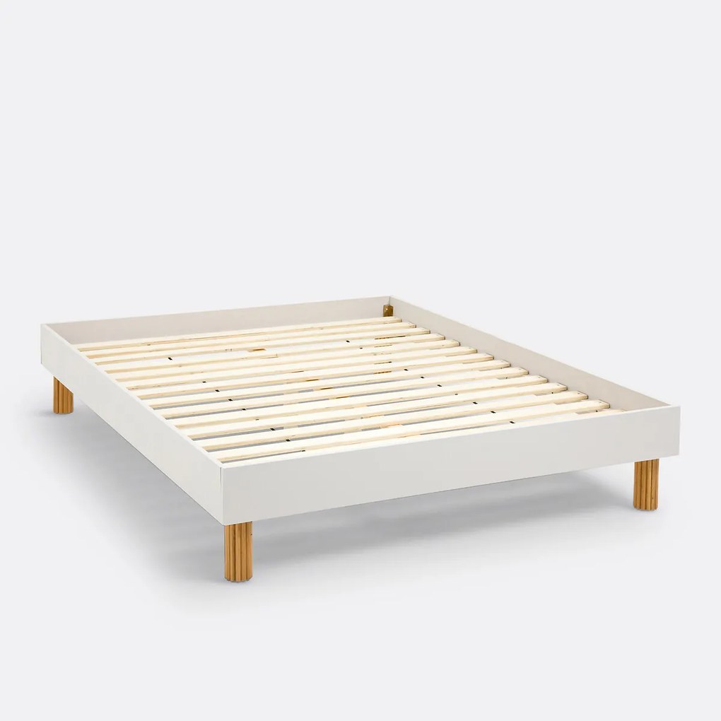 Bed met lattenbodem, Desna