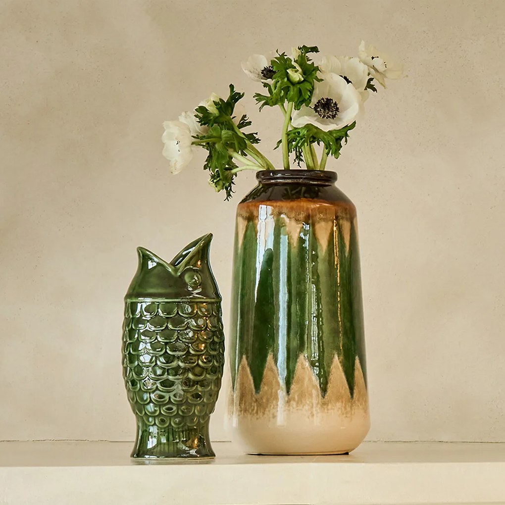 Vaas van reliëfkeramiek, vis, 22,2 cm hoog, NÉMÉO