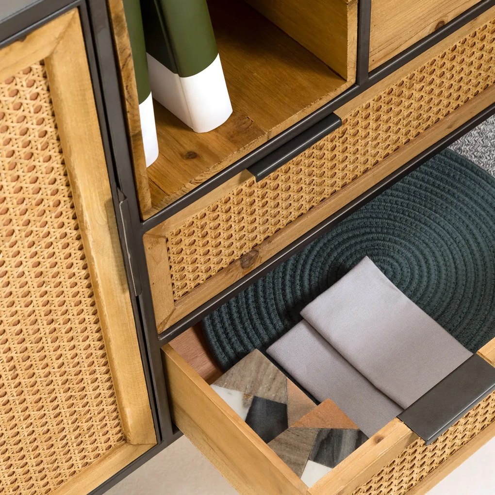 Kave Home Kyoko Rotan Webbing Dressoir Zwart Staal - 120x40x75cm.
