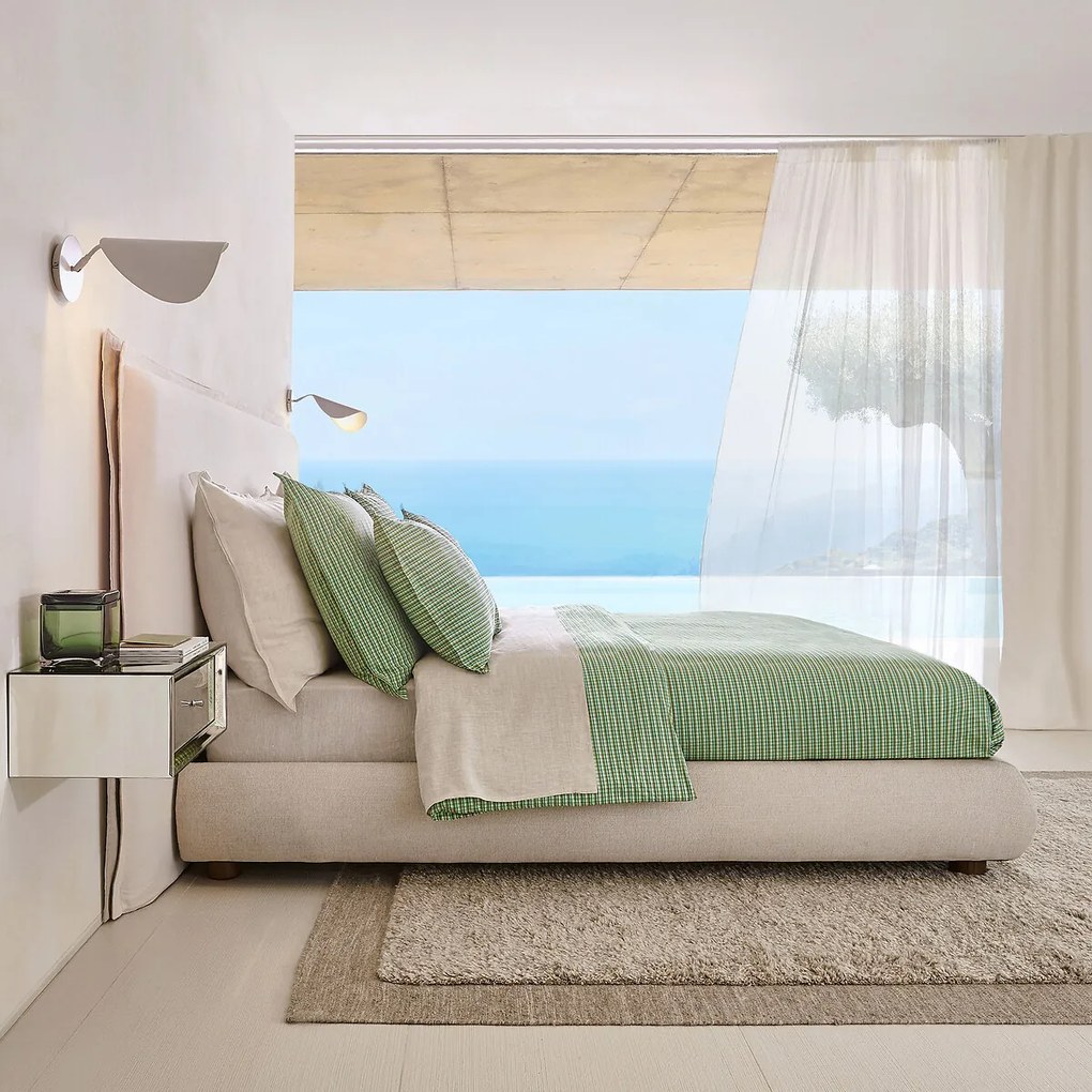 Gordijn van doorgestikt linnen, EMISIS