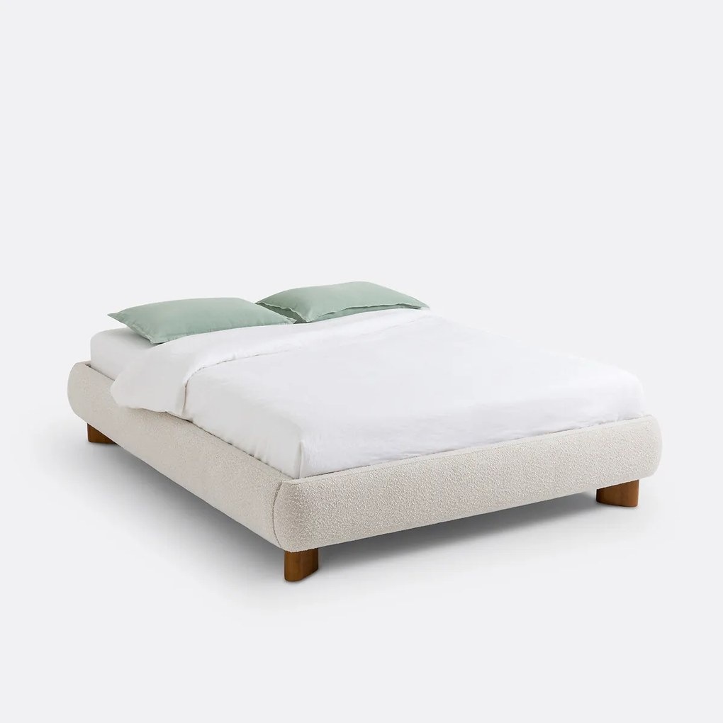 Bed in bouclettestof met lattenbodem, Mila