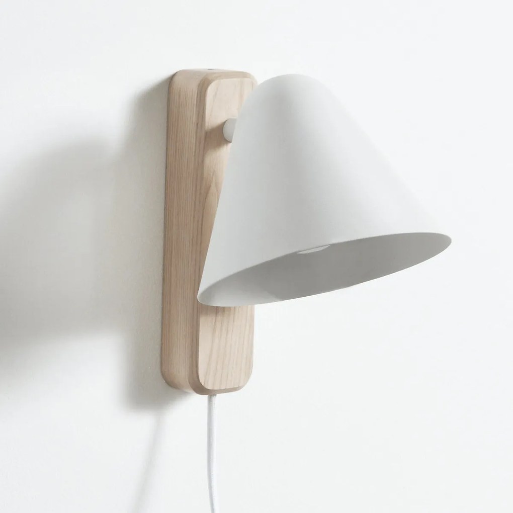 Wandlamp in hout en staal metaal, Cotapi