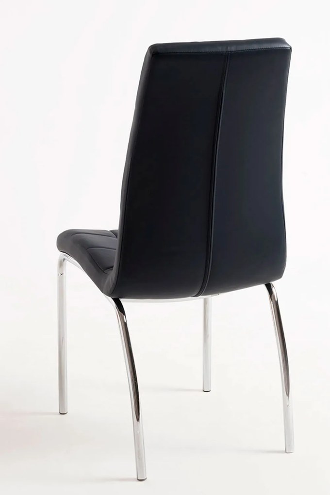 Set 4 Liam Stoelen