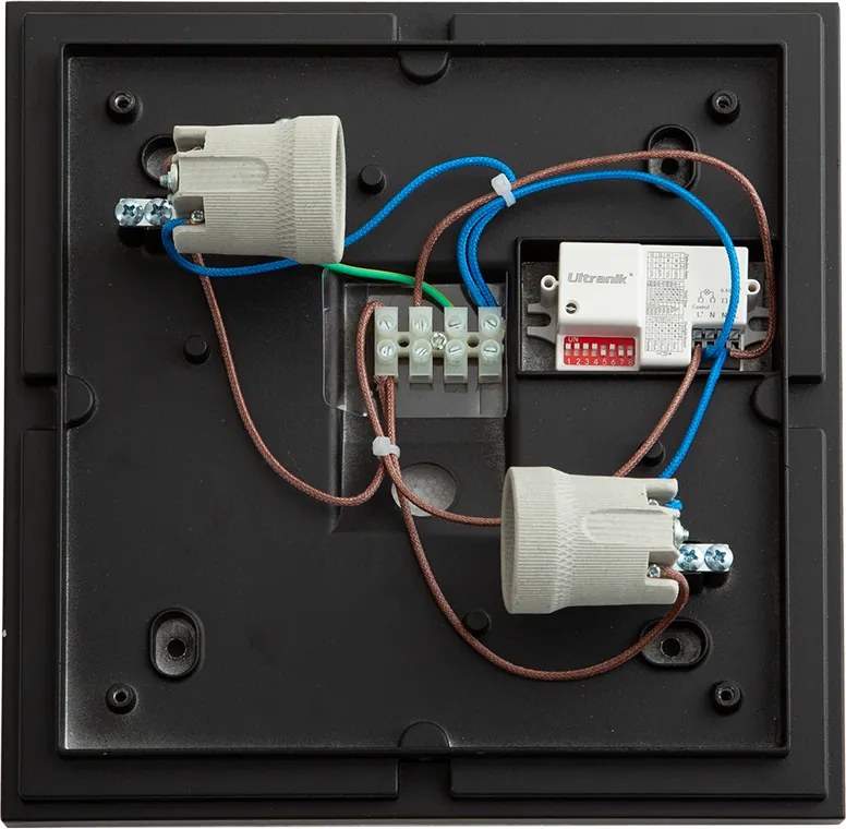 Industriële buiten plafondlamp zwart met bewegings- en schemersensor IP44 - Charlois