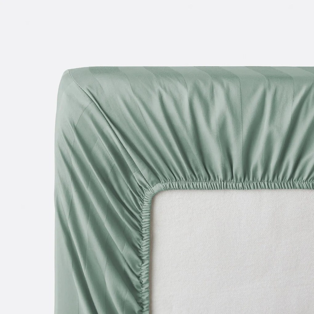 Hoeslaken in gewassen satijnkatoen, Victor, gestreept