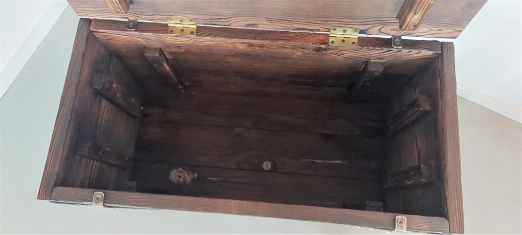 CHYRKA® Kisttafel houten kist BORYSLAW houten tafel woonkamertafel bijzettafel houten kist handgemaakt hout vintage metaal