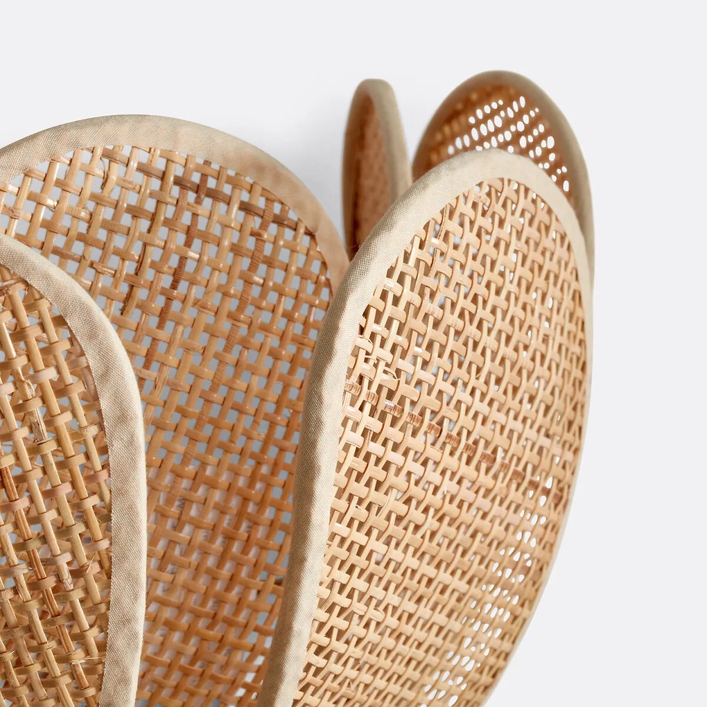 Dubbel bloemblad wandlamp in rotan, Lola