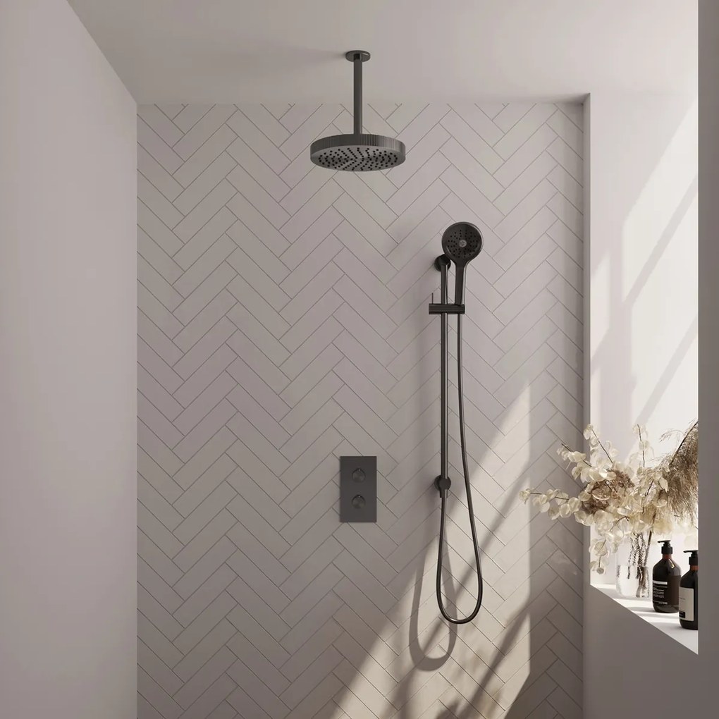 Brauer Stripe inbouw regendouche met 25cm hoofddouche, met plafondarm, glijstang en 3 standen handdouche set 24 gunmetal geborsteld PVD