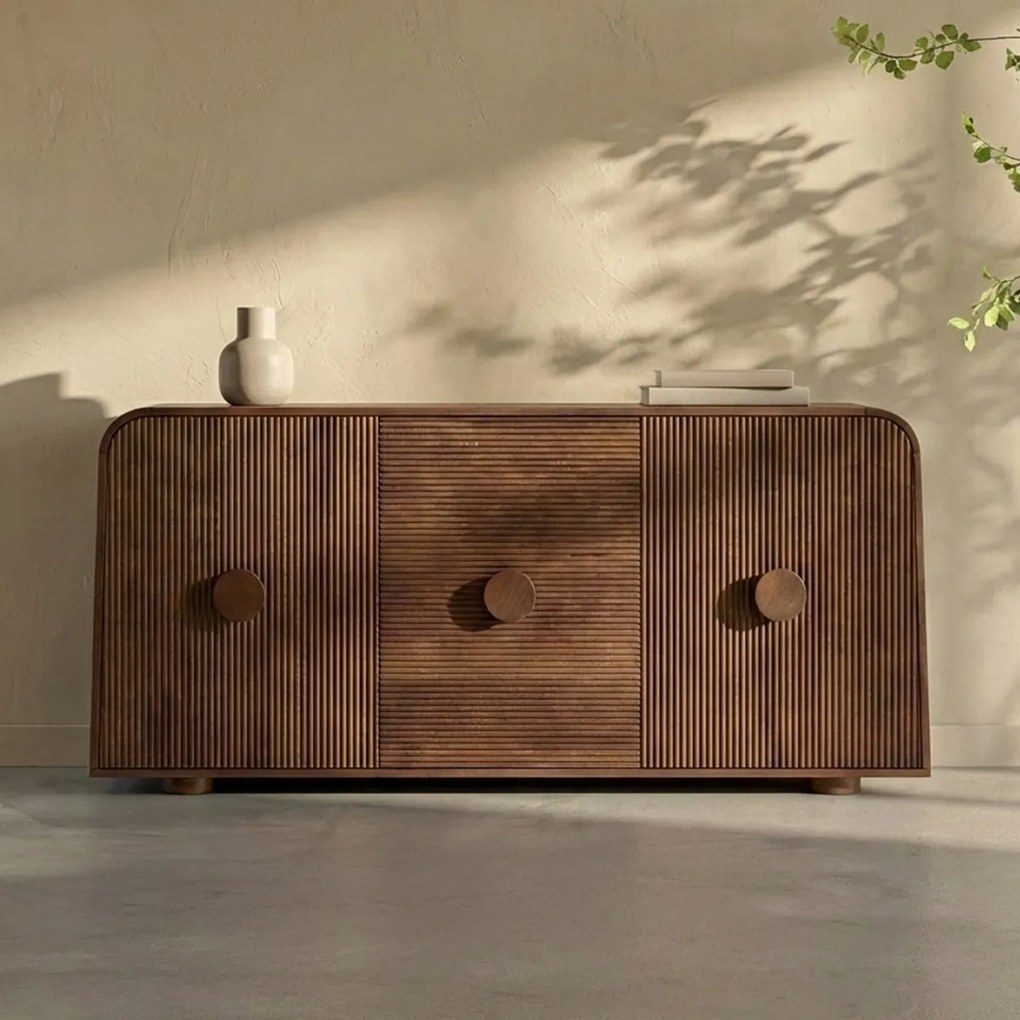 Houten Dressoir Met Ronde Hoeken - 160x40x76cm.