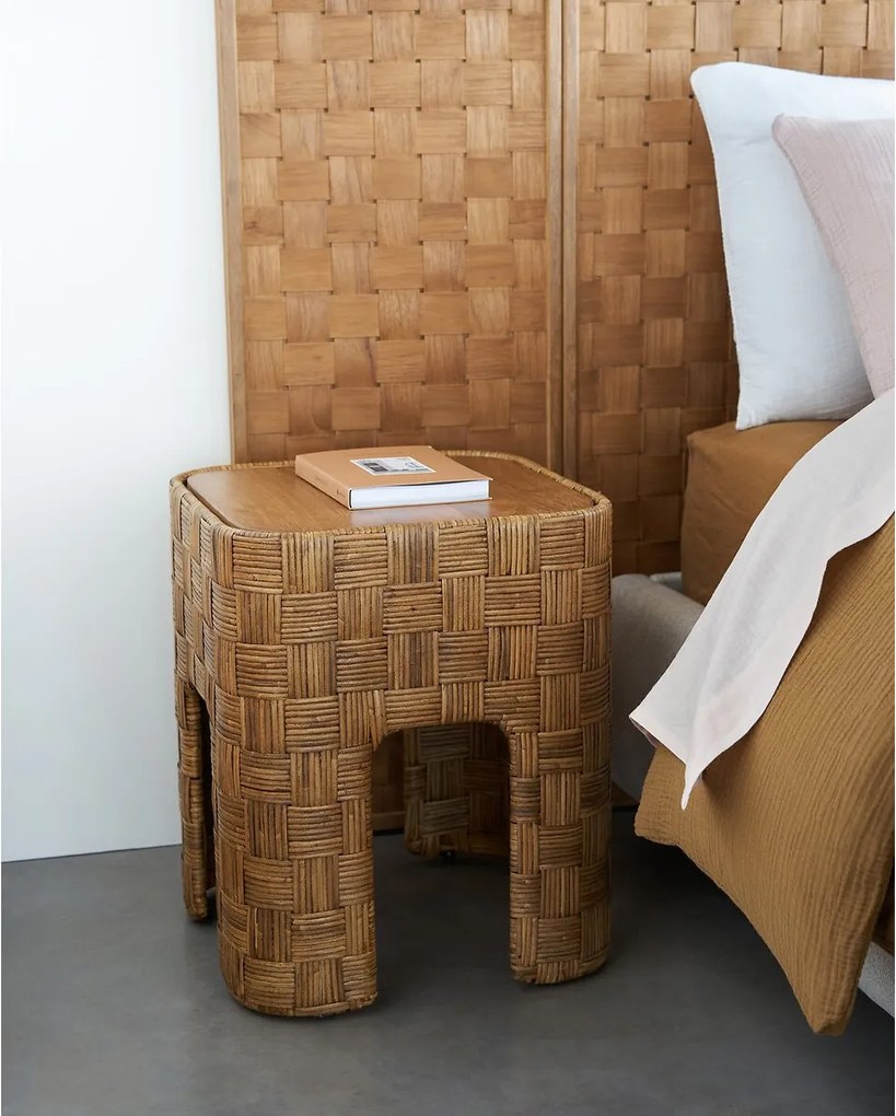 Nachtkastje van massief teakhout en gevlochten rotan, Dhalia