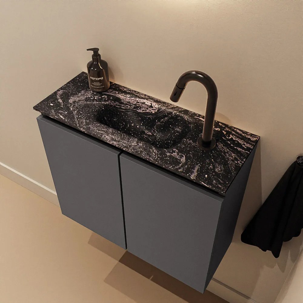 Mondiaz Ture DLux toiletmeubel 60cm dark grey met wastafel lava midden met kraangat