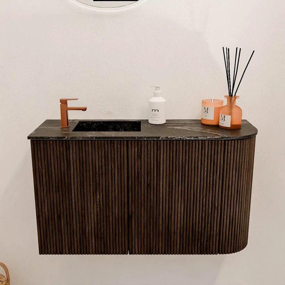 Mondiaz Joya DLux 70cm toiletmeubel ronding rechts walnut met wastafel faye links 1 kraangat lava