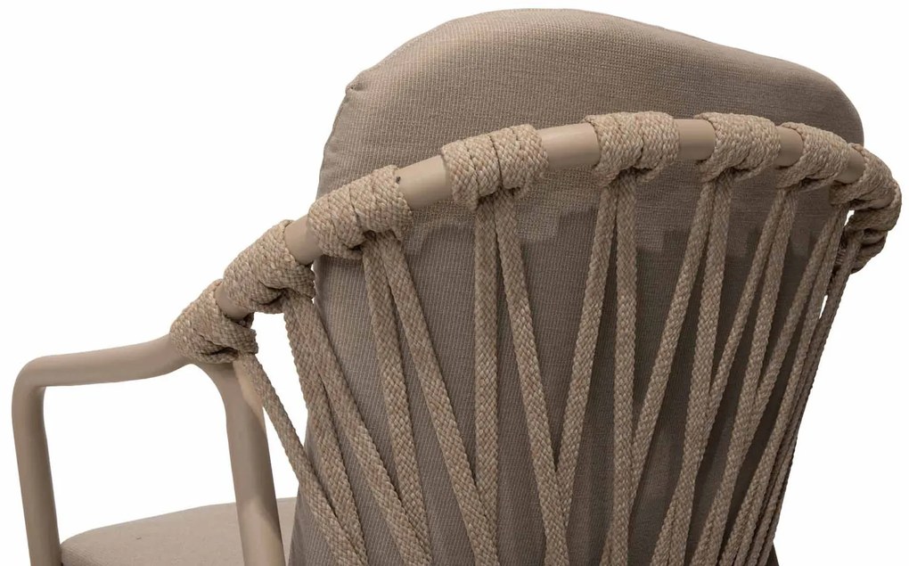 Taste by 4 Seasons Manitoba tuinset latte met Prado tuintafel latte teak blad Ø 160 cm SALE Tuinset taupe weerbestendig