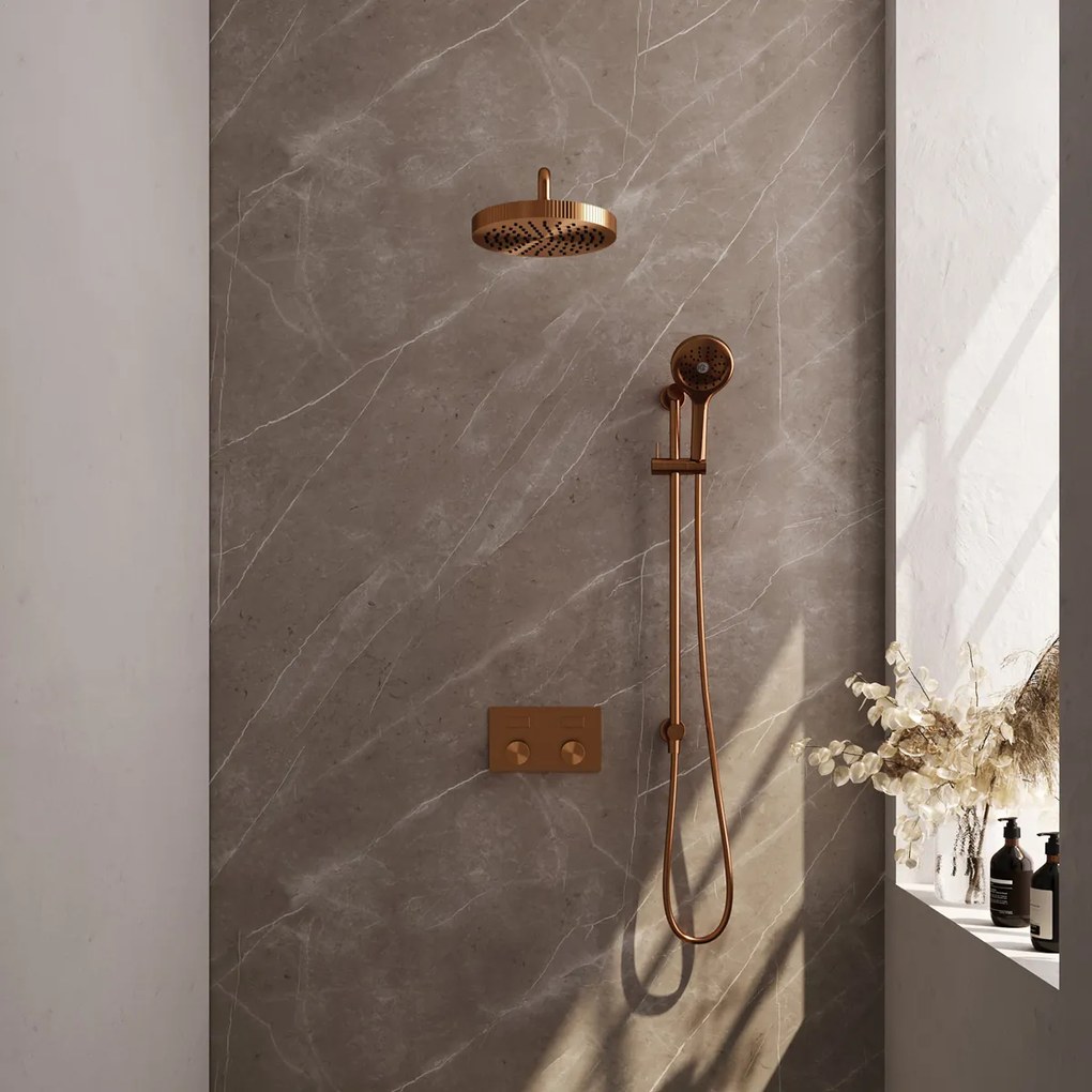 Brauer Stripe inbouw regendouche met 25cm hoofddouche, gebogen muurarm, 3 standen handdouche en glijstang set 35 koper geborsteld PVD