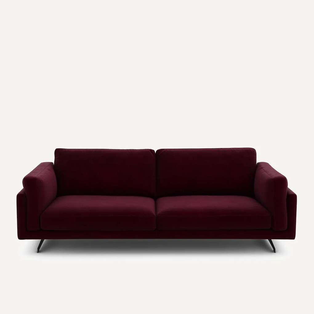 Bank in fluweel, César