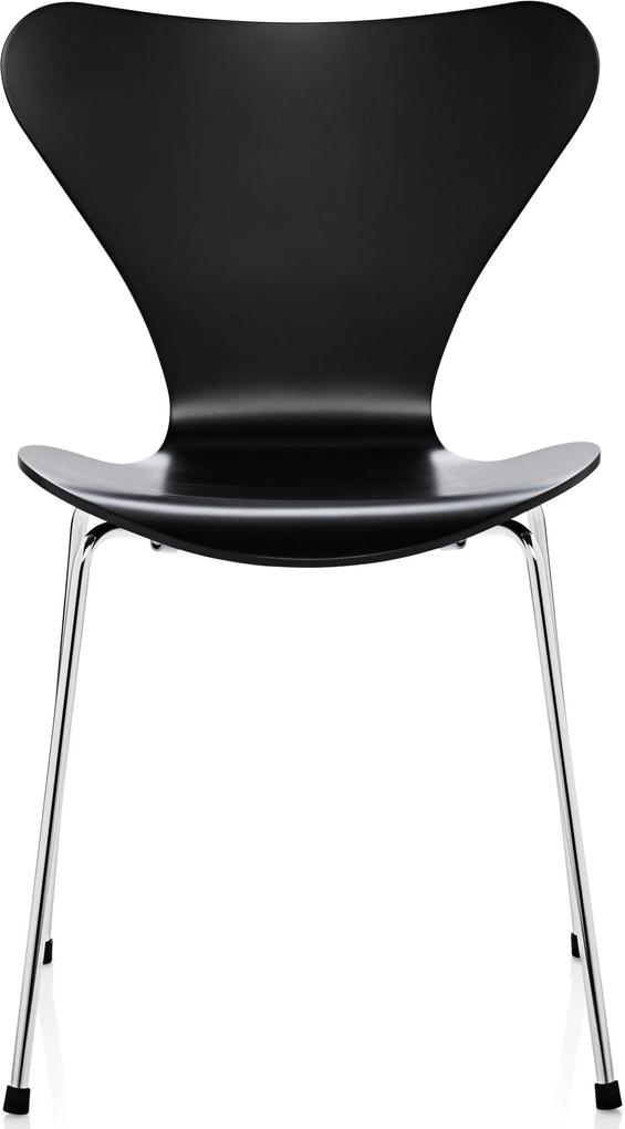 Fritz Hansen Vlinderstoel Series 7 stoel gelakt