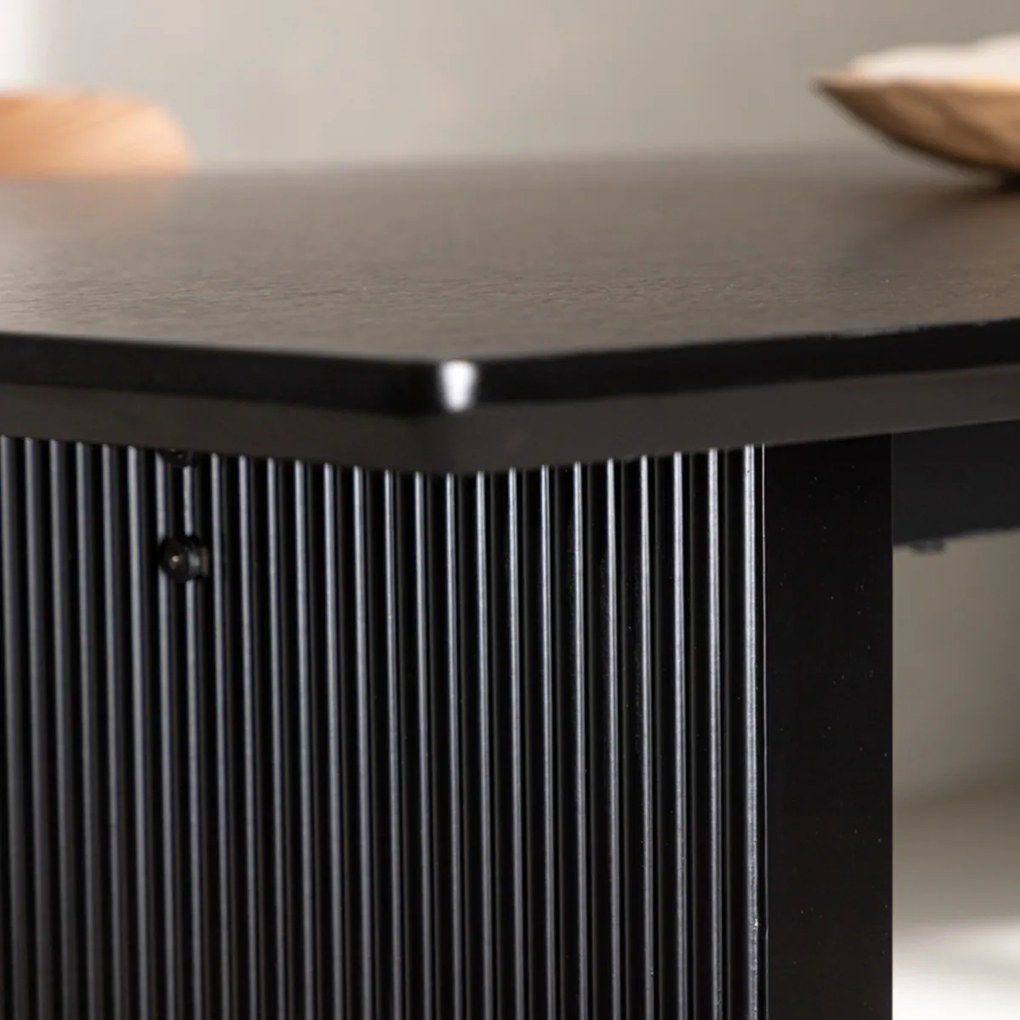Eettafel Met Geribbelde Poten Zwart - 100 X 200cm.