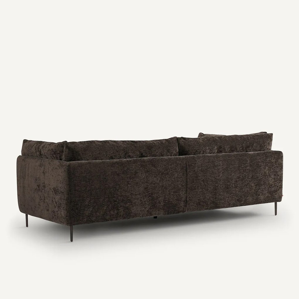 Bank in gerecycled polyester, Botero