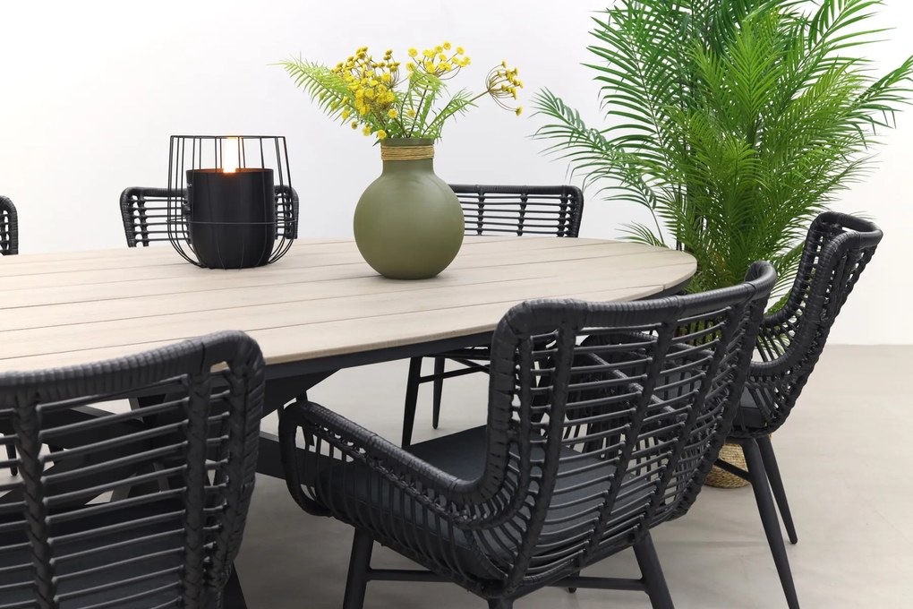 Jasmine Black/GI Edison 8-persoons dining tuinset 280x140 cm.