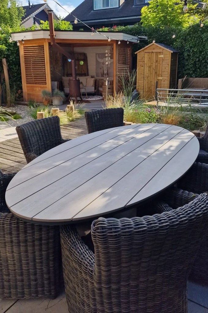 GI Edison ovale houtlook tuintafel 220x115 cm.