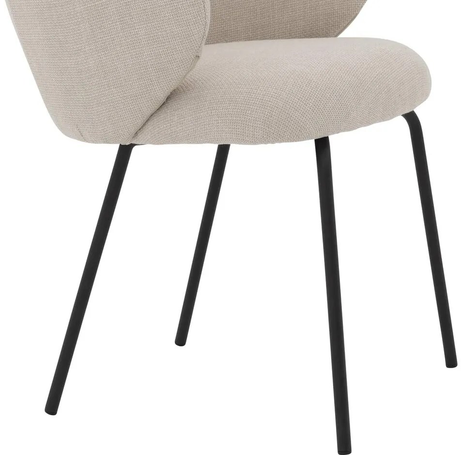 Goossens Stoel Noomi beige stof met armleuning,