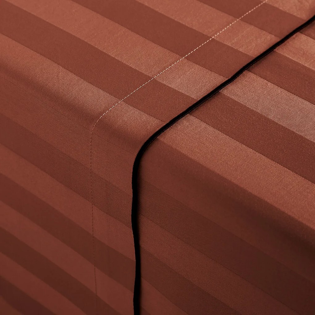 Plat laken in gewassen satijnkatoen, Victor, gestreept