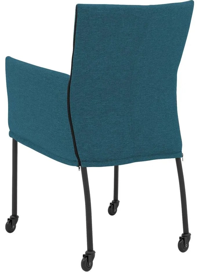 Goossens Eetkamerstoel Funk Zwarte Poten blauw stof met armleuning en Zwart skater wiel met zwarte kapmet wielen, modern design