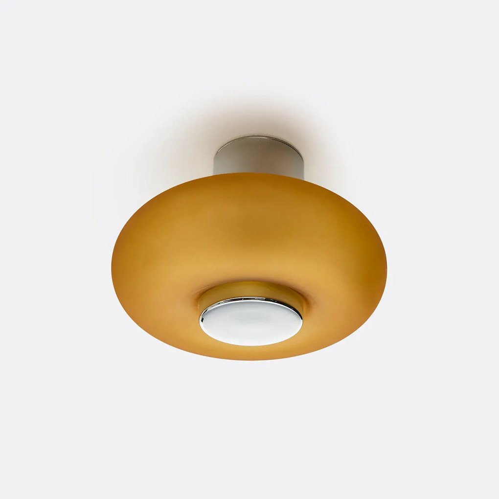 Wand- of plafondlamp, verchroomd ijzer en amberkleurig glas, OMER