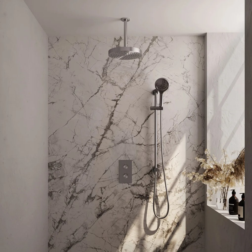 Brauer Stripe inbouw regendouche met 25cm hoofddouche, met plafondarm, glijstang en 3 standen handdouche set 24 RVS geborsteld PVD