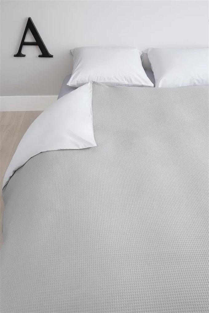 At Home by Beddinghouse Living Dekbedovertrek – Bij Swiss Sense