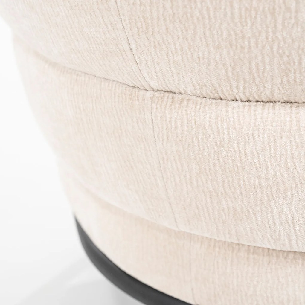 Zachte Fauteuil Beige Met Ronde Rug