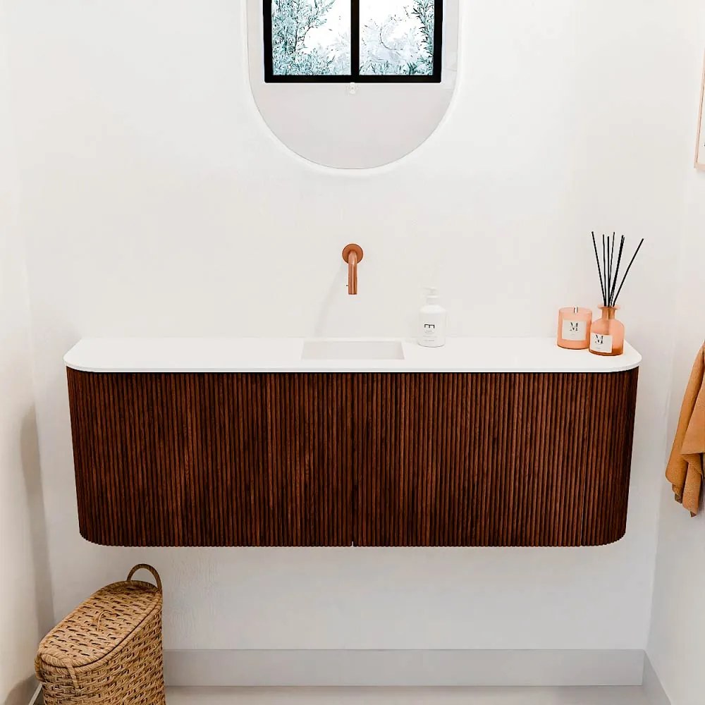 Mondiaz Joya 125cm toiletmeubel ronding links/rechts ruby met wastafel faye midden zonder kraangat talc