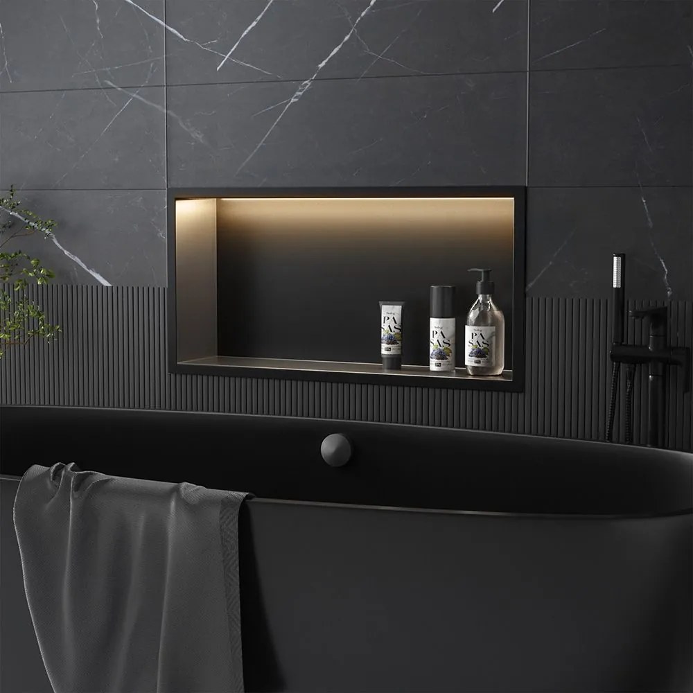 INBOUW BADKAMERPLANK LED 30x60 black