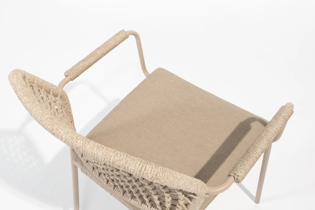 Taste by 4 Seasons Barista tuinset latte met Prado teak tafel met rond blad Ø 160 cm Tuinset beige weerbestendig