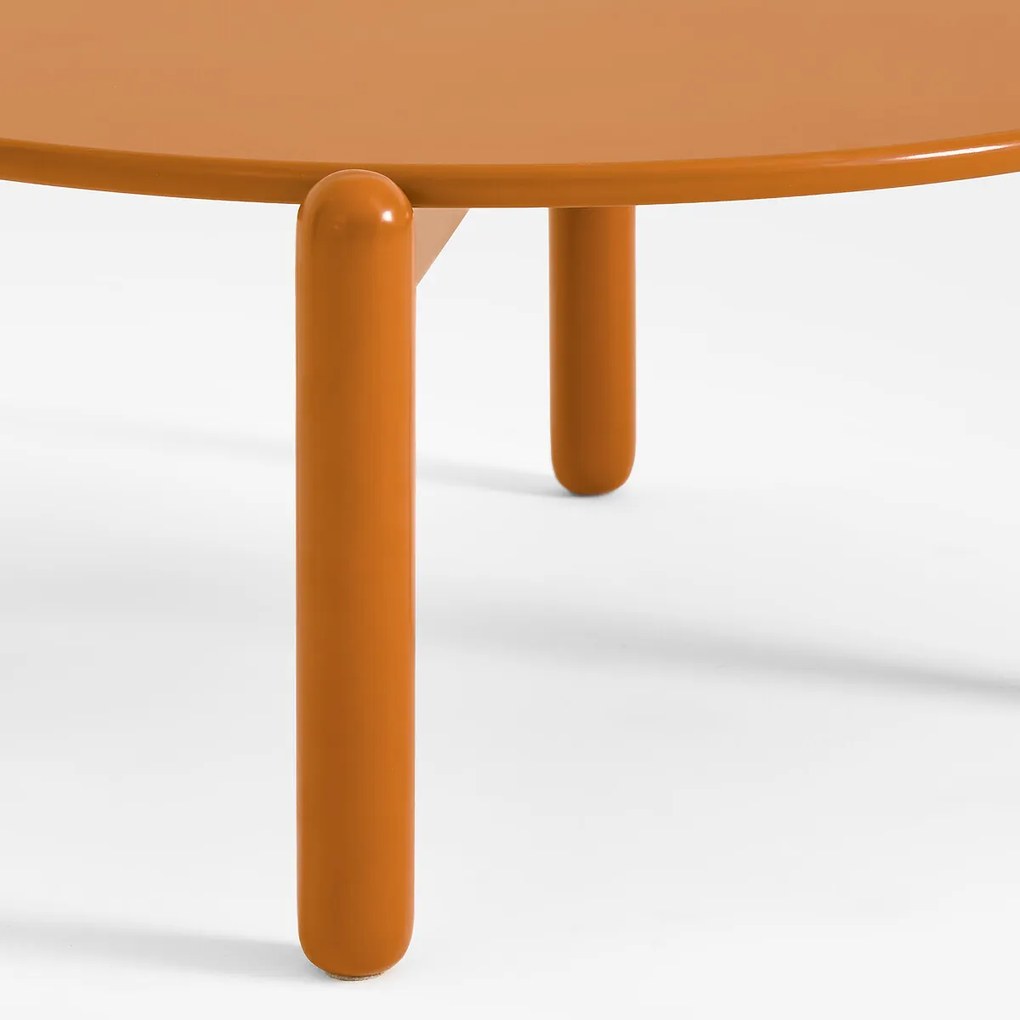 Ronde salontafel, van massief beukenhout en eikenfineer, diameter 74 cm, COLOQUO