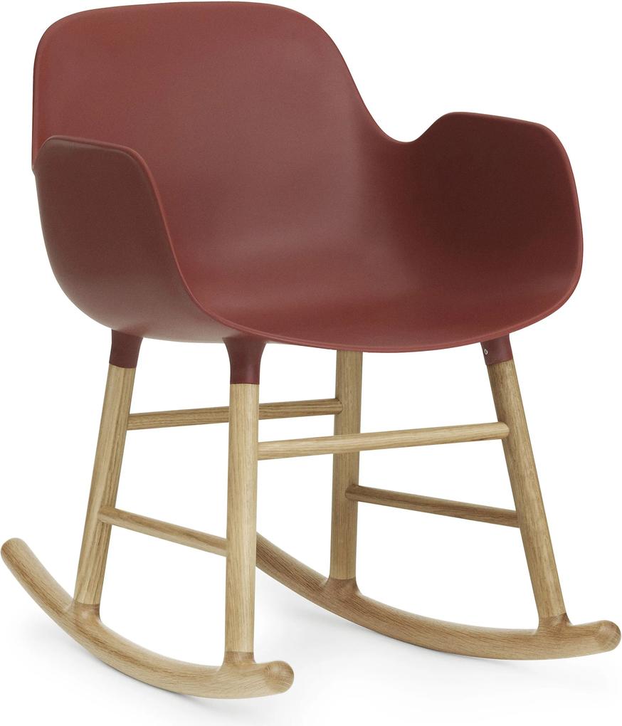 Normann Copenhagen Form Rocking Armchair schommelstoel met eiken onderstel rood