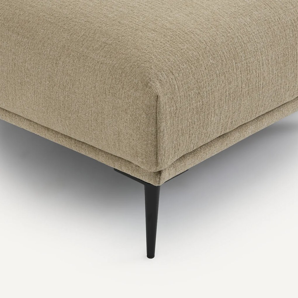 XL voetensteun, in gerecyclede chenille, OSCAR, ontwerp door Emmanuel Gallina