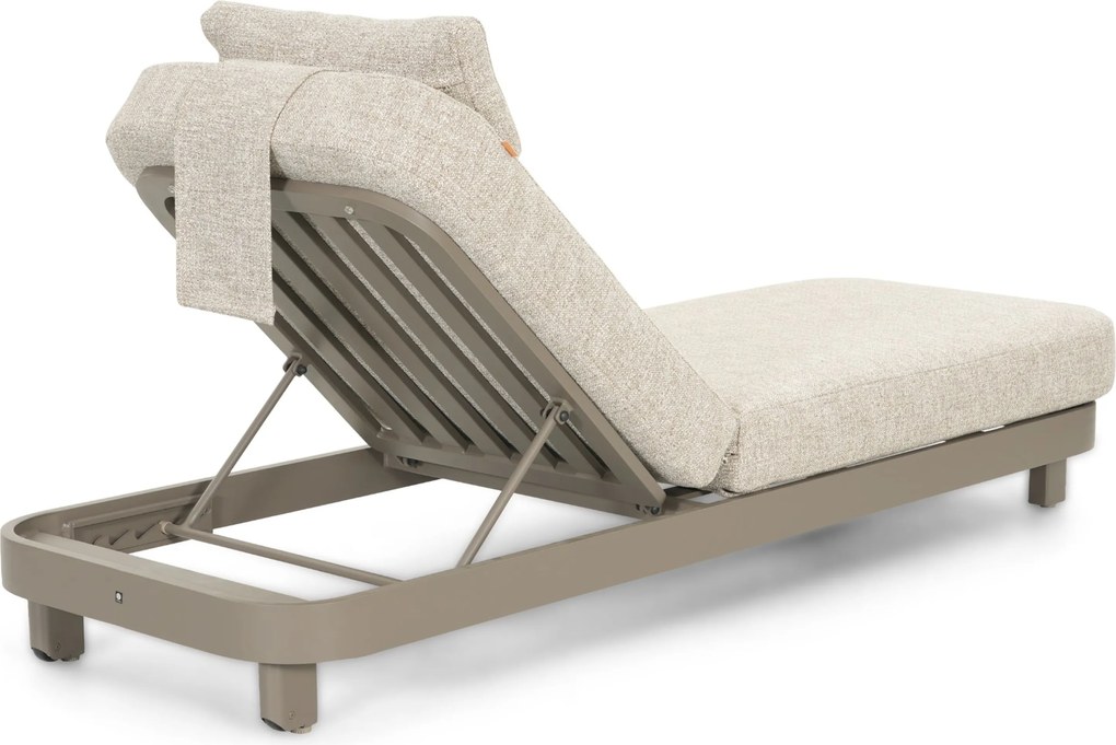Santika Cayora Ligbed Aluminium Zand/Beige