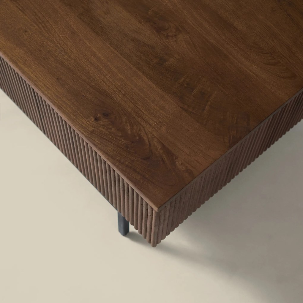 Salontafel Hout Met Ribbels - 110 X 60cm.