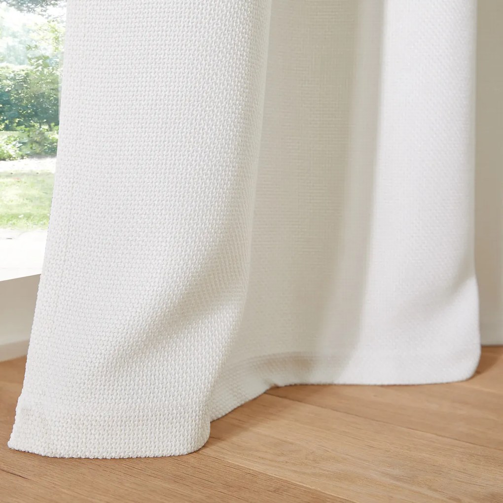 Gordijn met gevlochten afwerking en oogjes Montego