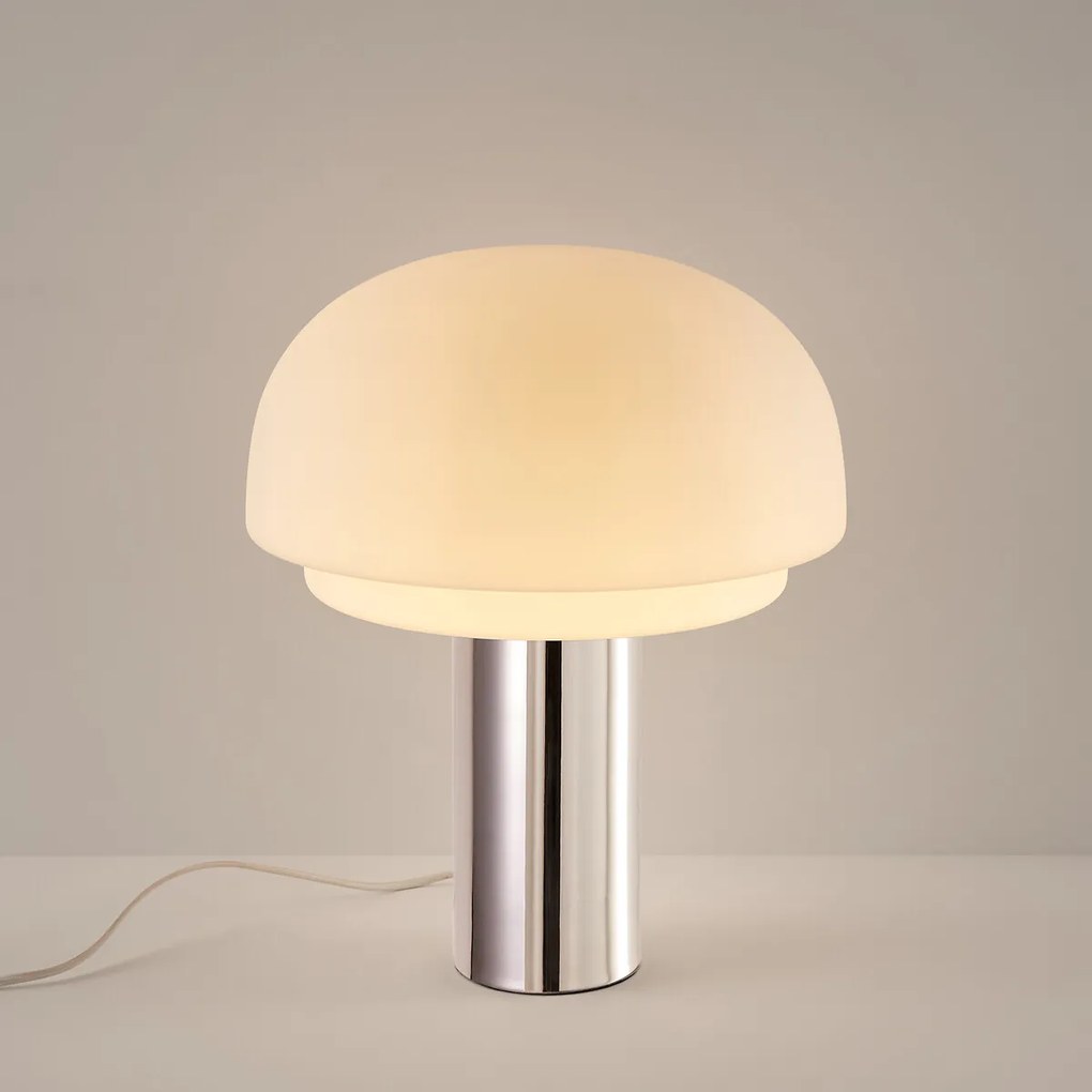 Lamp in opaline glas en verchroomd ijzer, hoogte 43,1 cm, AGATHILDA