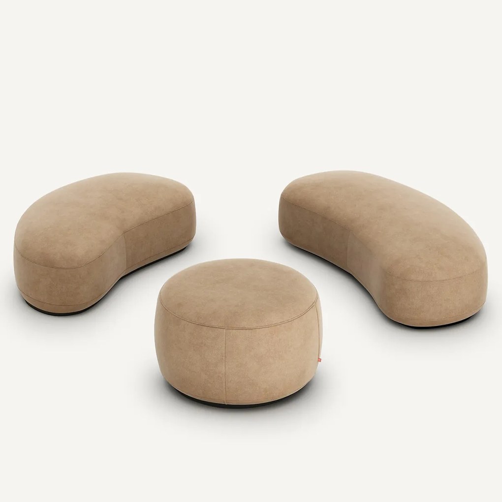 Poef van stonewashed fluweel, ROSEBURY, ontwerp Emmanuel Gallina